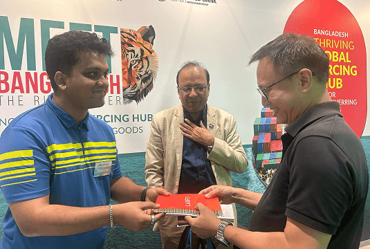 Team LAXFO Participates COMEX IT Show 2025 in Singapore
            